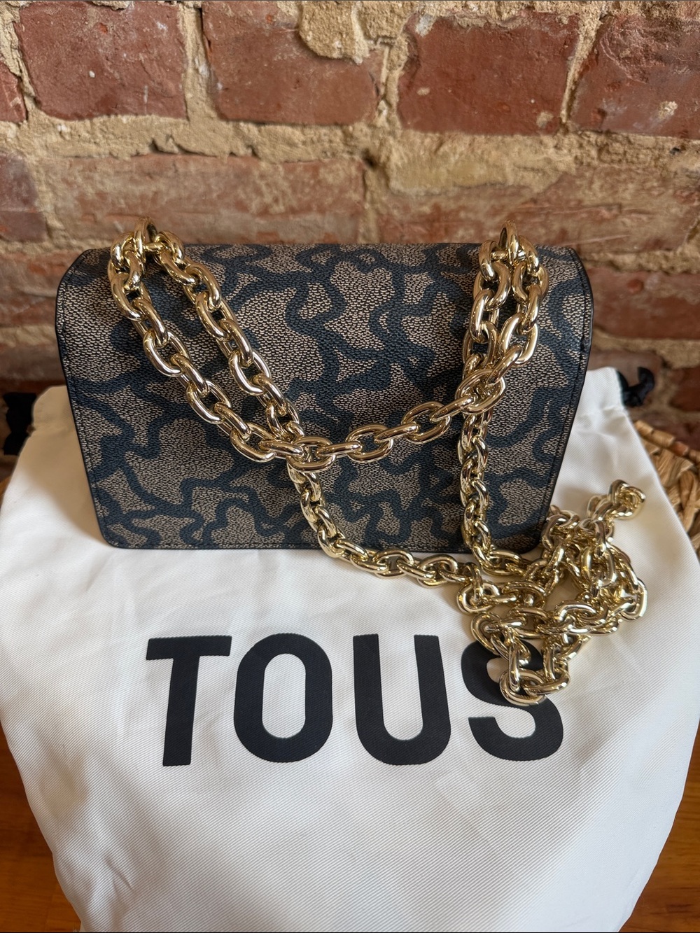 Tous “Kaos” Navy And Brown Monogram Crossbody With Gold Chain View 6